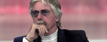 Minuto di raccoglimento per la scomparsa di Aldo Agroppi