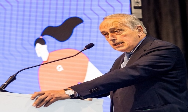 “Essere, non solo comunicare”: il messaggio di Giancarlo Abete chiude LND Quarto Tempo 2025